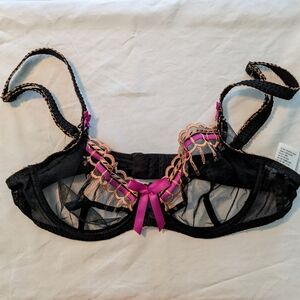 Freya Bra & NWT G-string 32D/M